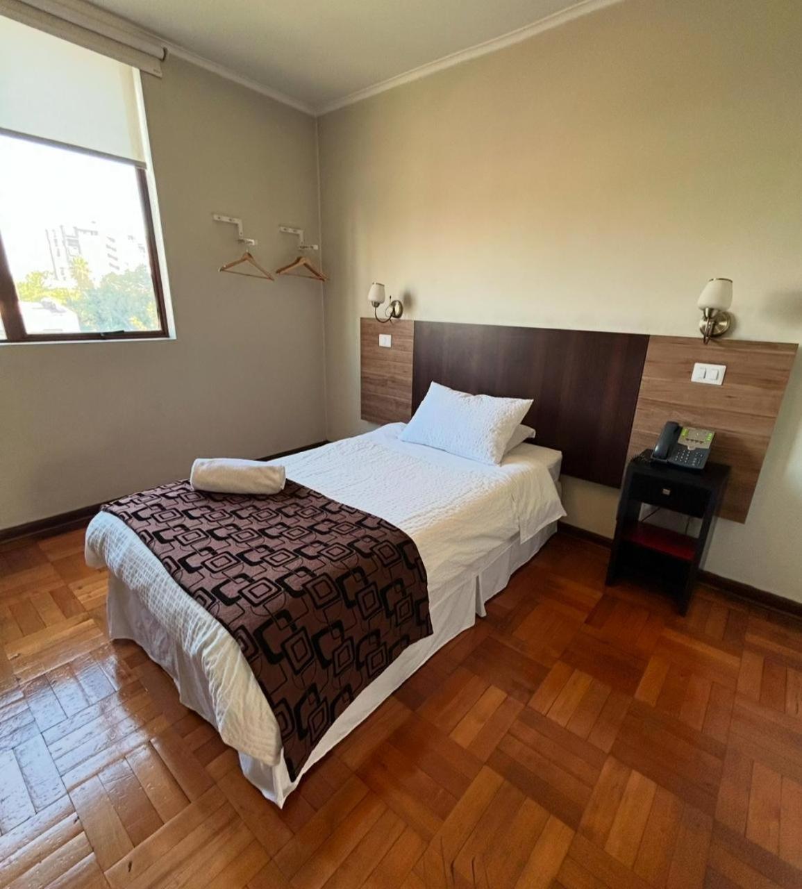 Hotel Plaza Nunoa Santiago Exterior photo
