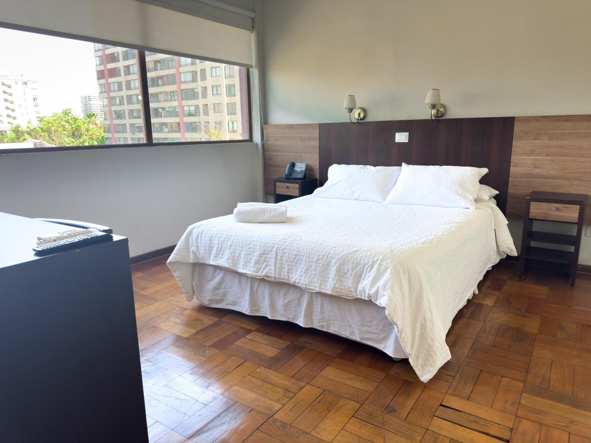 Hotel Plaza Nunoa Santiago Exterior photo
